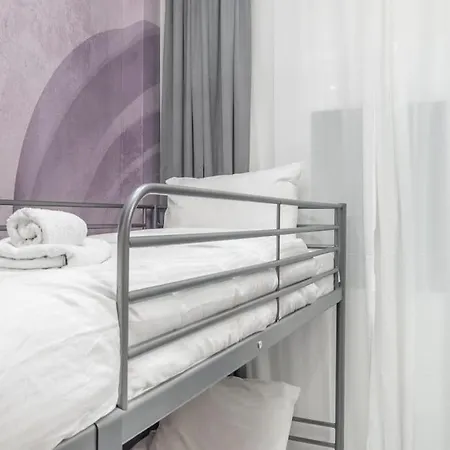 Lux 2 Bedroom Next To Metro Athens