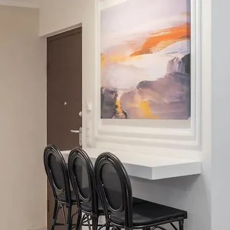 Apartment Lux 2 Bedroom Next To Metro Athens